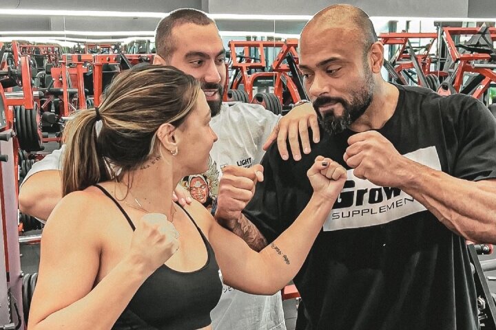 [WATCH] Amanda Ribas de l'UFC lance un bodybuilder de 265 livres avec un Seoi Nage propre