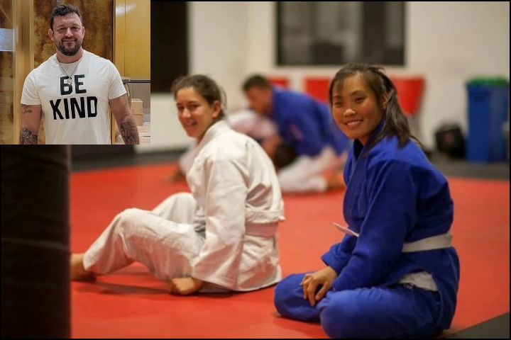 Tom DeBlass partage des conseils pour rouler avec des femmes dans le Jiu-Jitsu brésilien