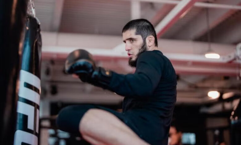 Islam Makhachev training UFC Perfomance Institute