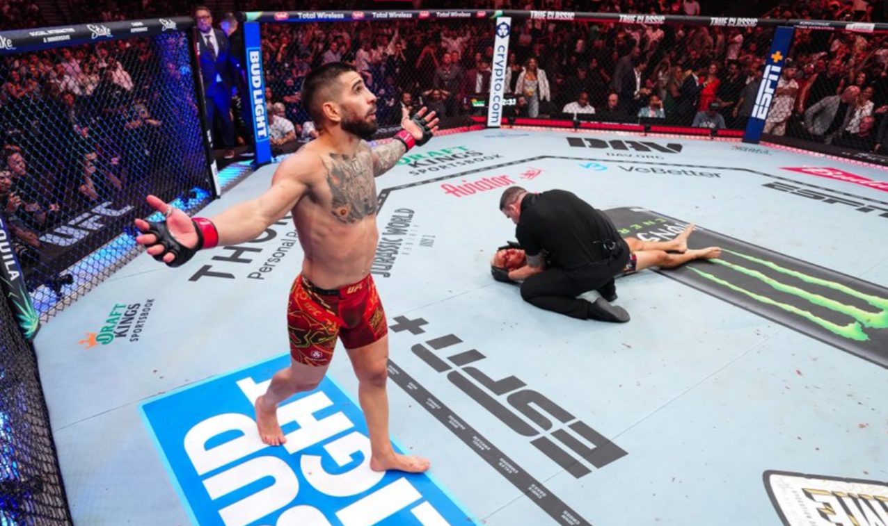 Ilia Topuria, UFC 317, Charles Oliveira, Pros React, UFC