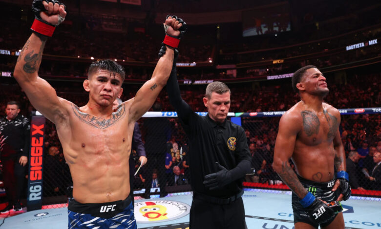 Mario Bautista defeats Patchy Mix