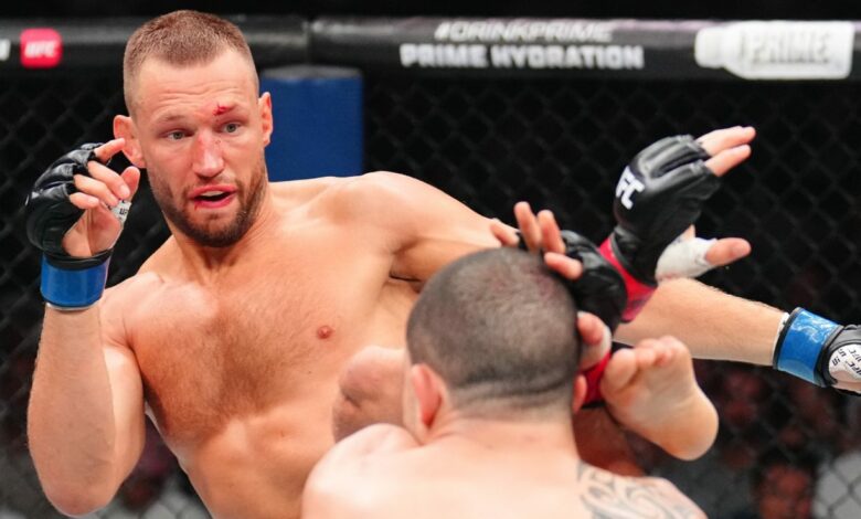Reinier de Ridder, Robert Whittaker, Results, UFC Abu Dhabi, UFC