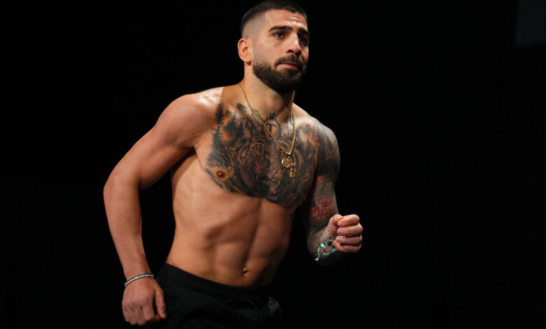 Ilia Topuria UFC weigh-in