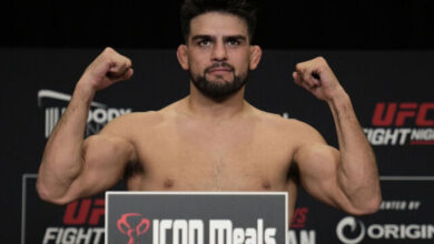 Kelvin Gastelum weigh-in