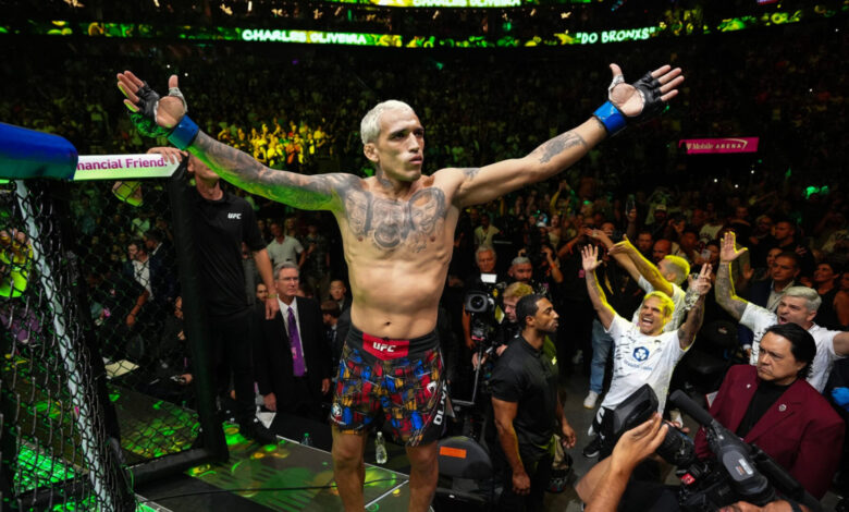 Charles Oliveira UFC walkout