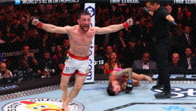 Merab Dvalishvili submits Sean O'Malley