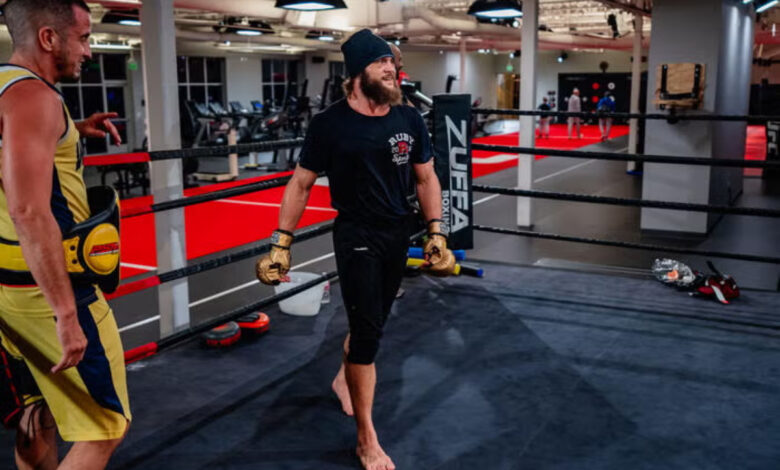 Rafael Fiziev training