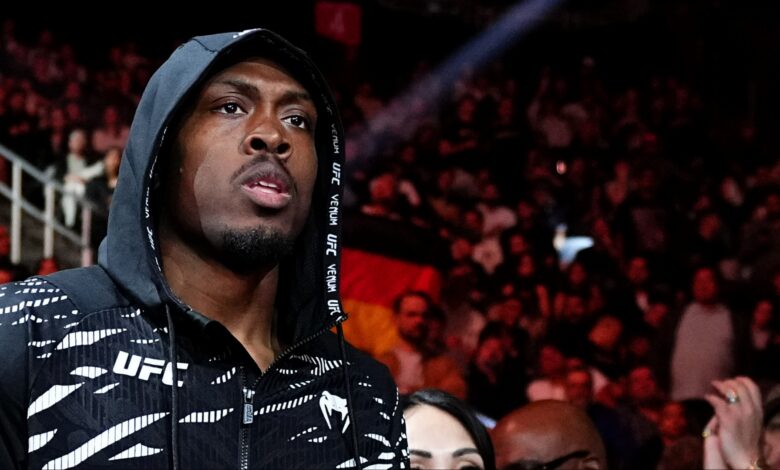 Jalin Turner walks to the Octagon for his fight at UFC 313