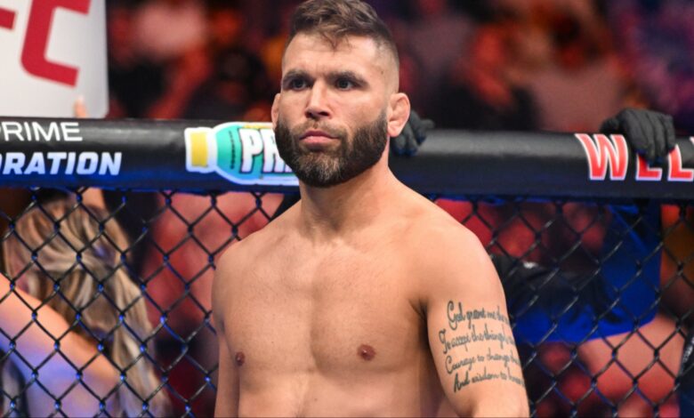 Jeremy Stephens enters the Octagon for his fight at UFC Des Moines