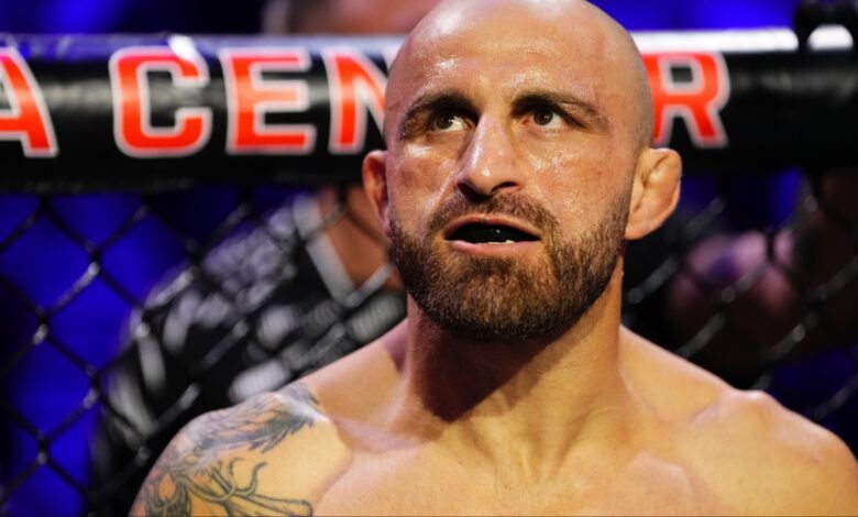 Alexander Volkanovski enters the Octagon for his fight against Diego Lopes at UFC 314