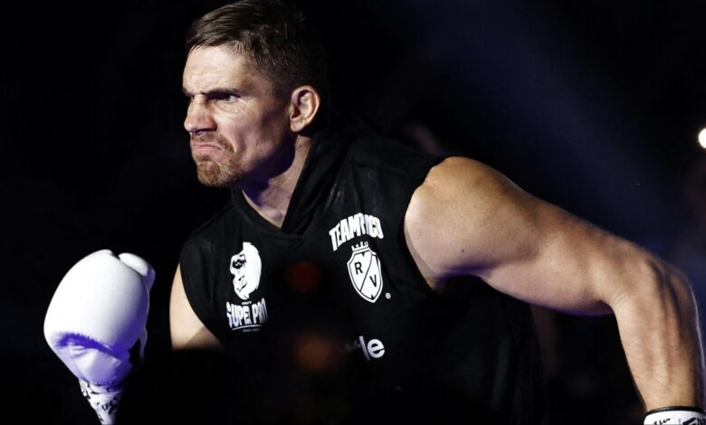 Rico Verhoeven walks out for a fight at a GLORY Kickboxing event