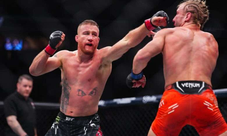 Justin Gaethje punches Paddy Pimblett at UFC 324