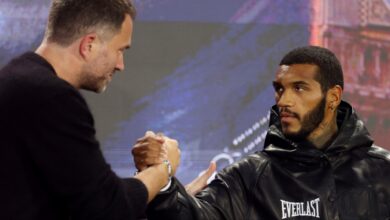 Conor Benn shakes hands with Eddie Hearn